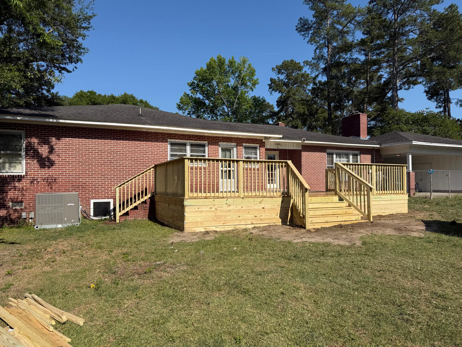 A real deck built by MN Construction